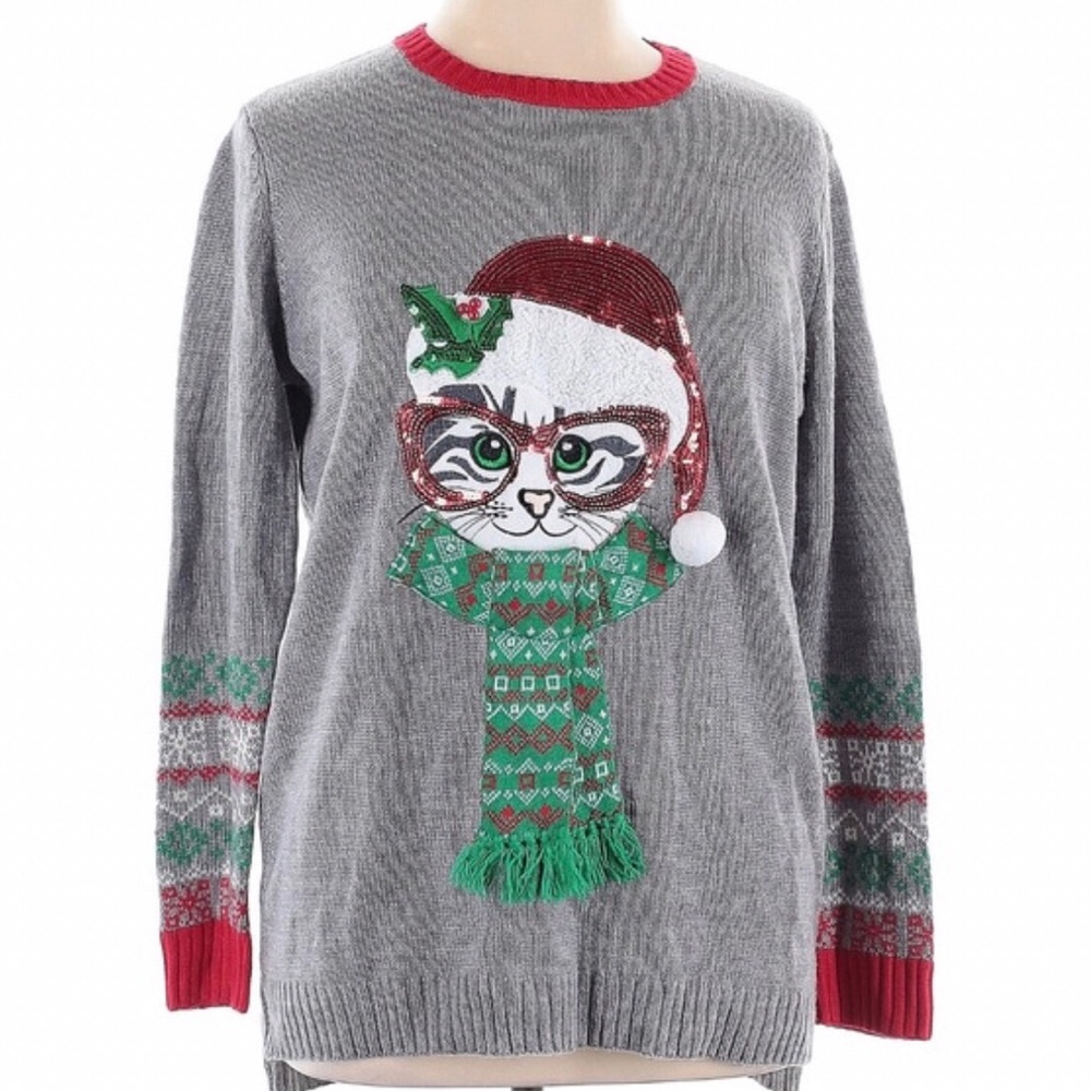 🎁NEW! Gray Festive Cat Christmas Pullover Sweater with Red and Green Accents